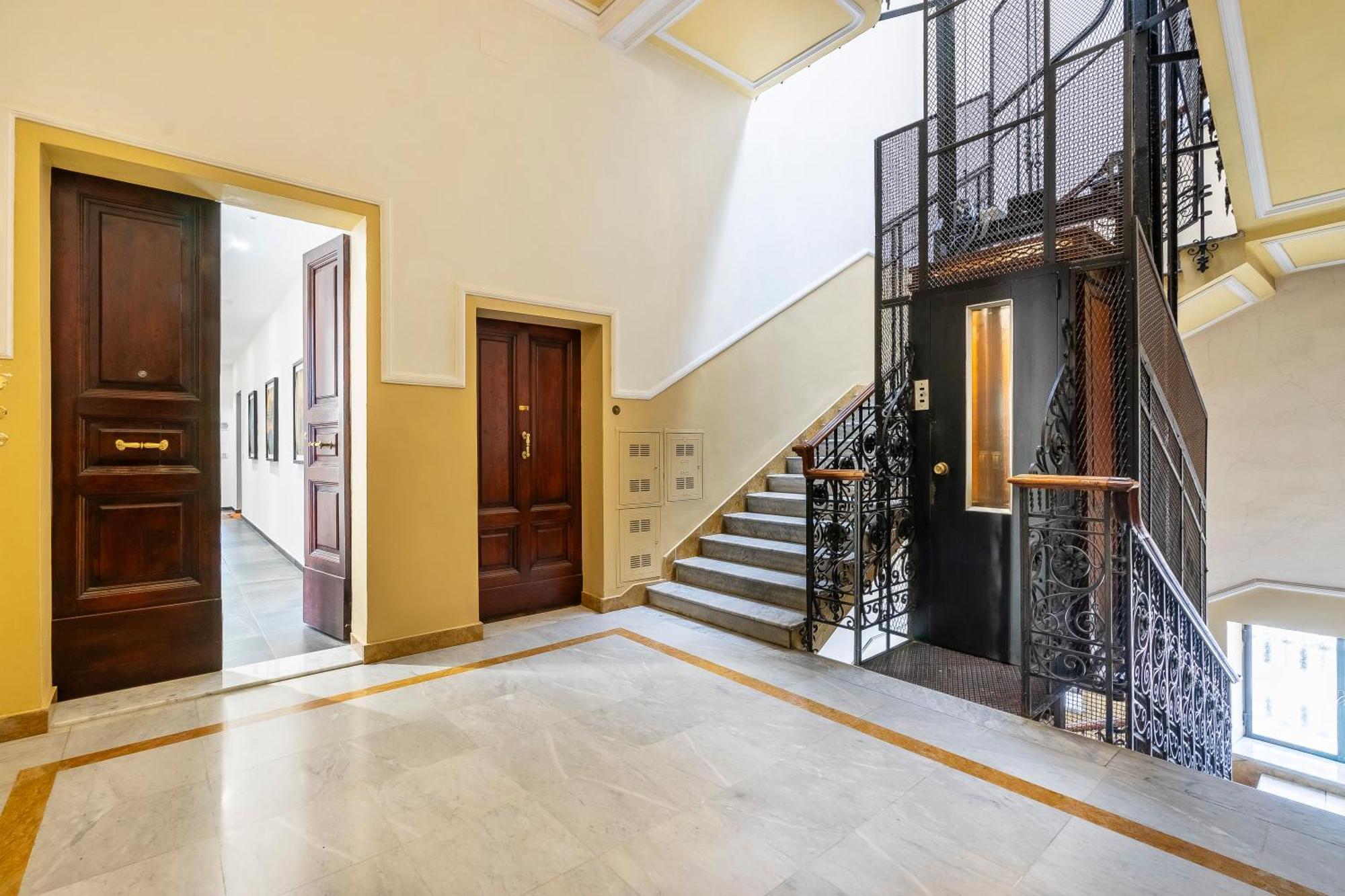 San Marco White Appartamento Luxury Con Garage Su Richiesta Florence Ngoại thất bức ảnh